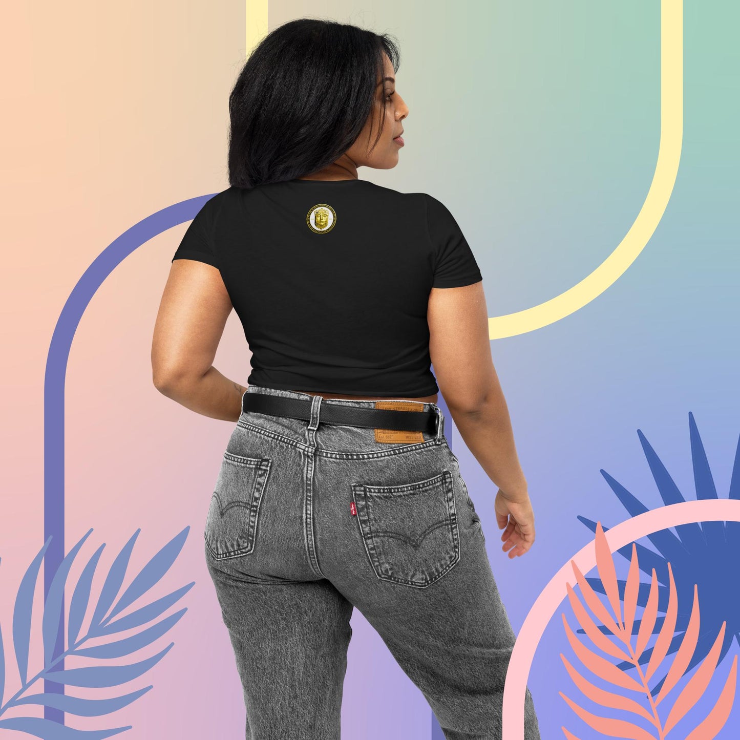 MOORSACHI CHIC - Women’s Crop Tee